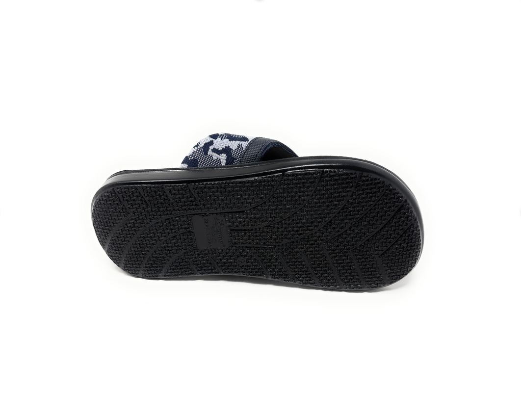 Paragon Mens 6851 Navy Camo Print Strap Flip Flops Sandals With Ergonomics Thong