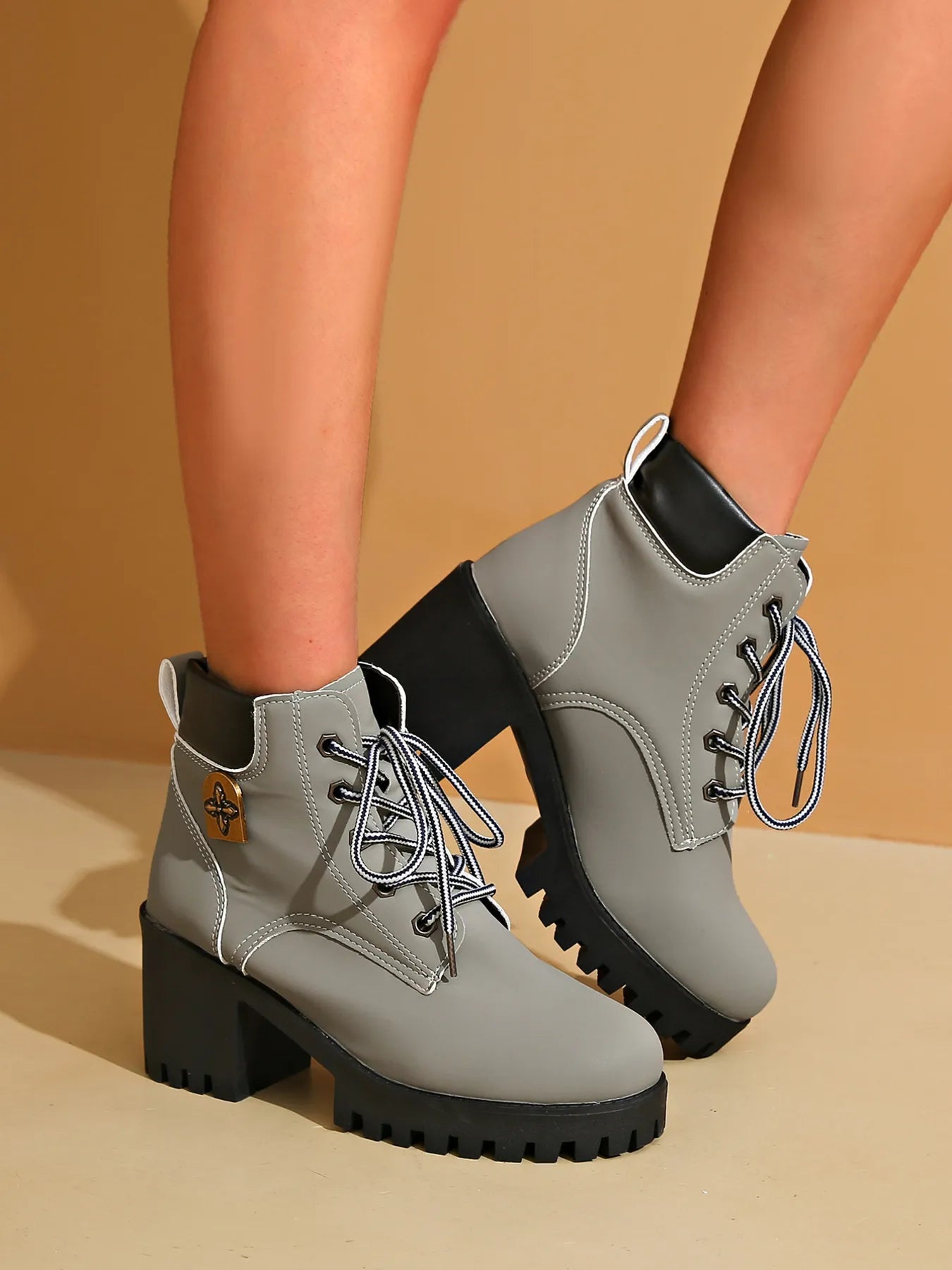 3882a3e9491649f28f3f94da64591e41-Max-Origin