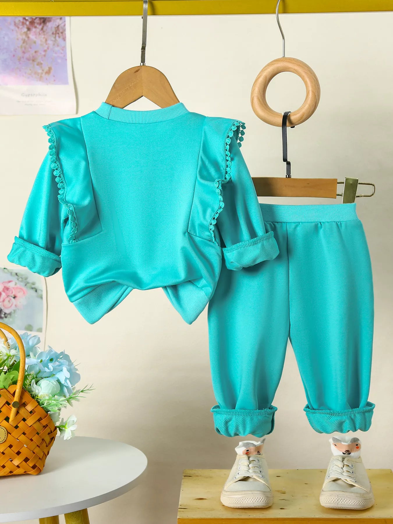 f87dc2675e61418f84371edef135ae89-Max-Origin